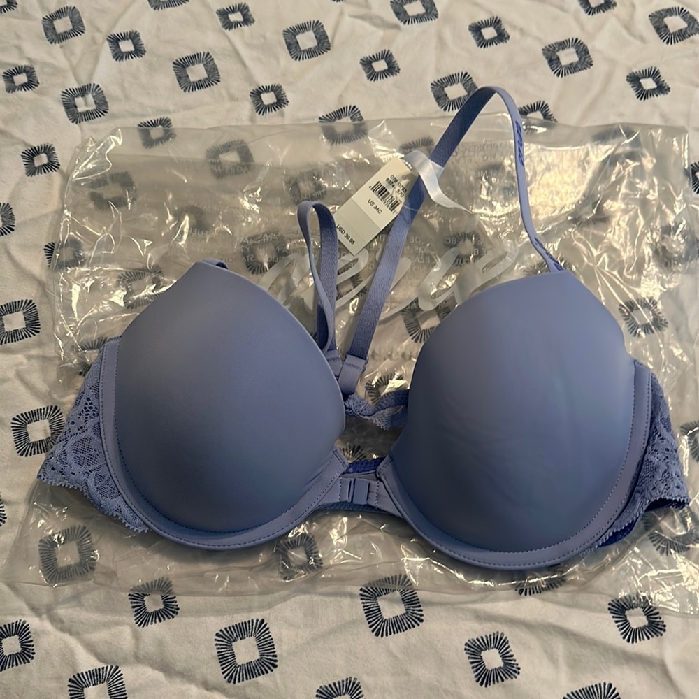 NWT Aerie front clasp bra